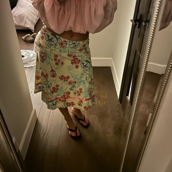 Charlotte Russe Floral Midi Skirt - Cream and Blue - Picture 3 of 4